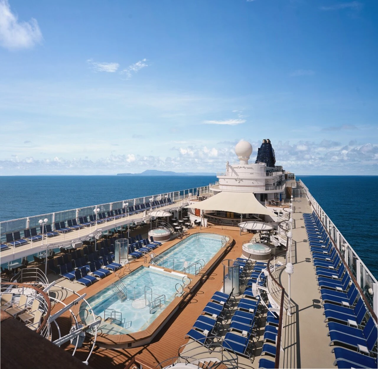 Pooldeck